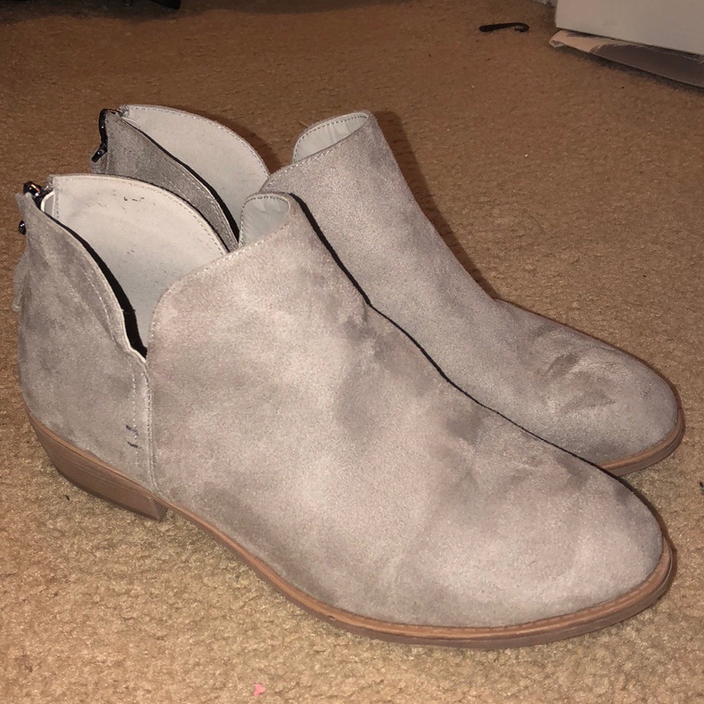 JG Taupe Booties size 11